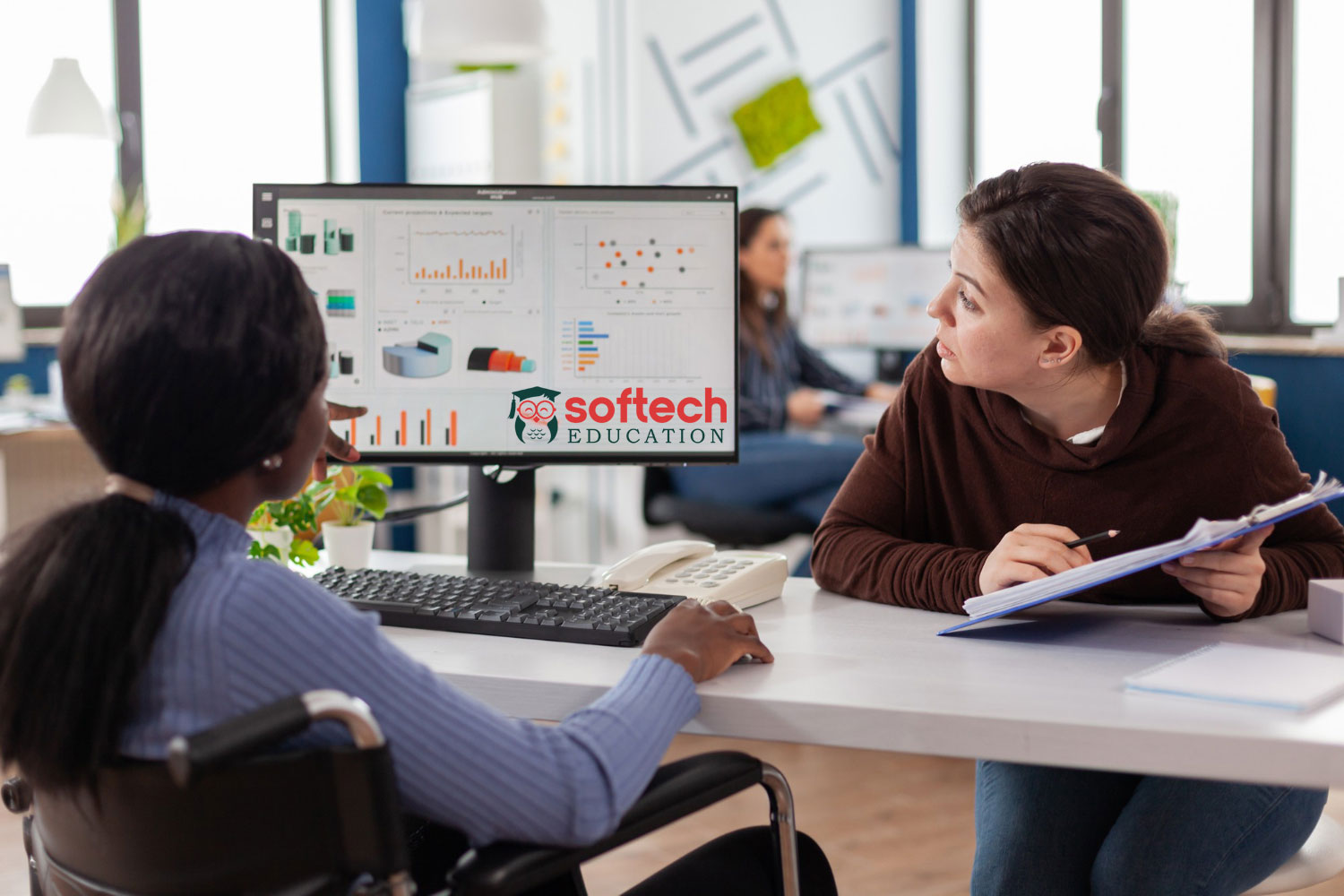 best online masters diploma in digital marketing courses training institute with certification and top placement to learn online offline classes after 12th in affordable fees at Softech Education